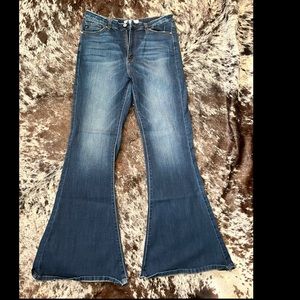 KanCan flare jeans 13x30